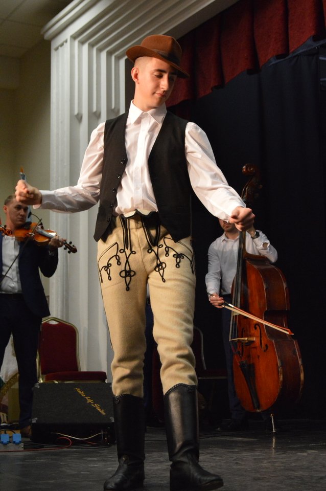 iv. berettyó gyermek szóló néptáncverseny 15